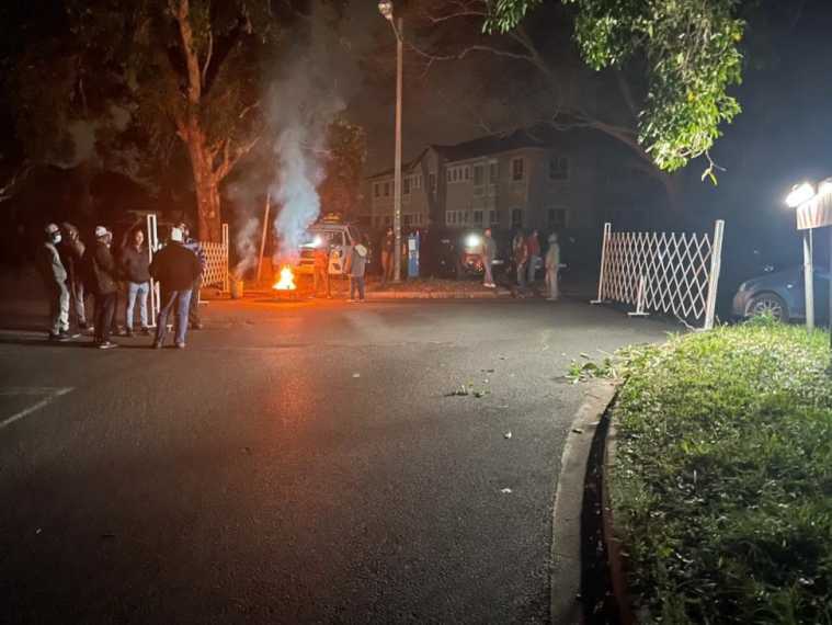 South African Riots And A Town That Took To Vigilantism World News South African Riots And A Town That Took To Vigilantism World News