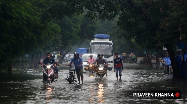 Delhi rain, waterlogging