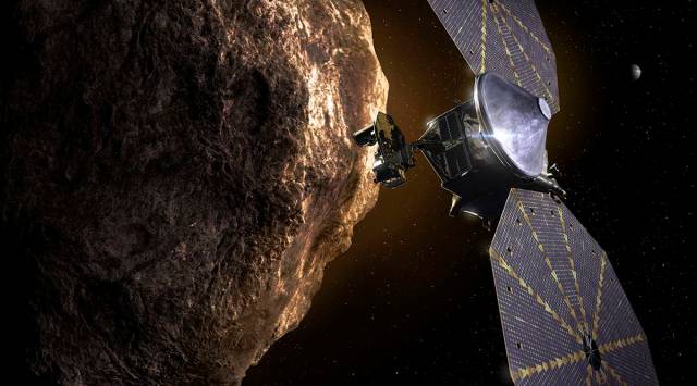 Space Asteroid Chaser