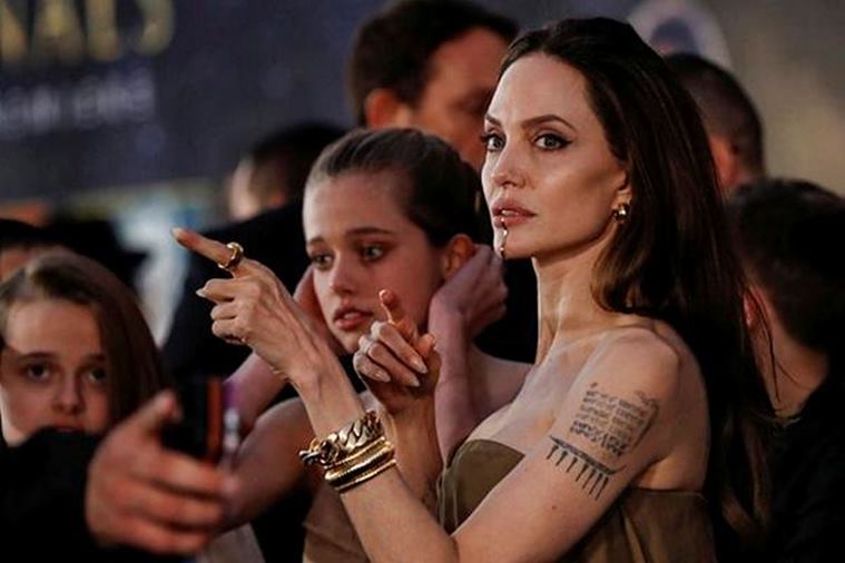 Angelina Jolie, Angelina Jolie fashion, Angelina Jolie moda sostenible, Angelina Jolie children, Angelina Jolie old looks, Angelina Jolie red carpet, Angelina Jolie 'Eternals' premiere, Indian Express News