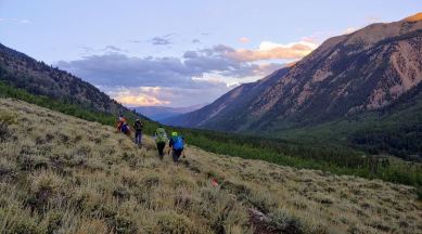 lost hiker ignore rescue calls, hiker ignores recuers call unknown number, colorado hiker rescuers calls ignored, odd news, bizarre news, indian express,