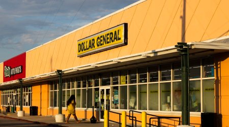 A Dollar General in New Orleans, Sept. 21, 2021. The dollar store business model is being tested by worker burnout, pressure to raise wages, supply chain problems and growing local opposition. (The New York Times)