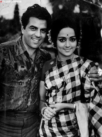 350px x 470px - On Hema Malini's birthday, her best family photos with Dharmendra,  daughters Esha and Ahana | Entertainment Gallery News,The Indian Express