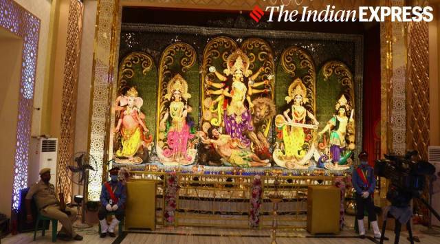 Durga Puja, Dugra Puja pandal, Durga puja celebration, Kolkata, Kolkata news, Indian express, Indian express news