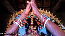 Mahalaya, when is Mahalaya 2021, Mahalaya 2021, what is Mahalaya, Mahalaya 2021 date, history and significance of Mahalaya, Mahalaya and Durga Puja, Mahalaya and Bengali community, indian express news