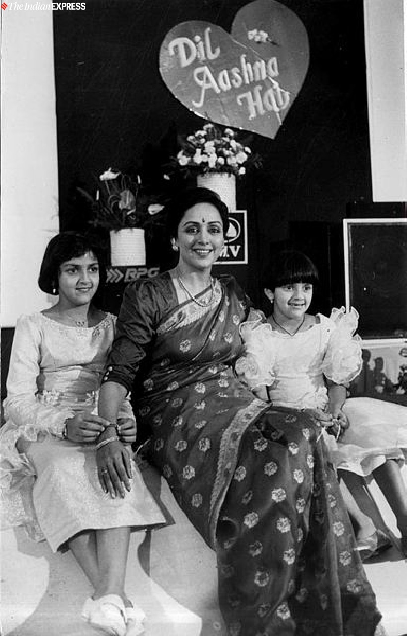 Hema Malini e famiglia