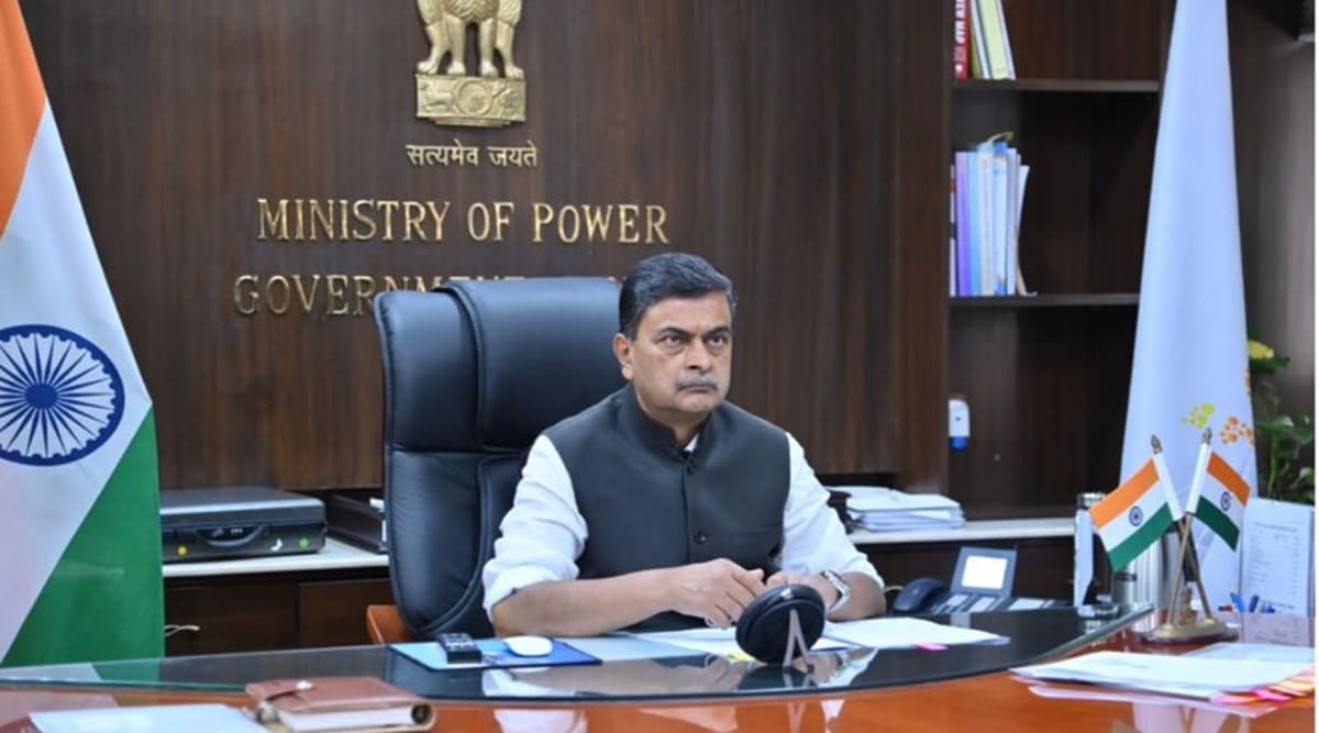 There Is No Crisis Union Minister Rk Singh Over Power Supply In Delhi Delhi News