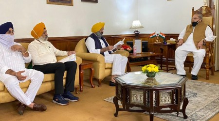 A delegation of the Delhi Sikh Gurdwara Management Committee (DGMC) with Meghalaya Governor Satya Pal Malik. (Twitter/mssirsa)