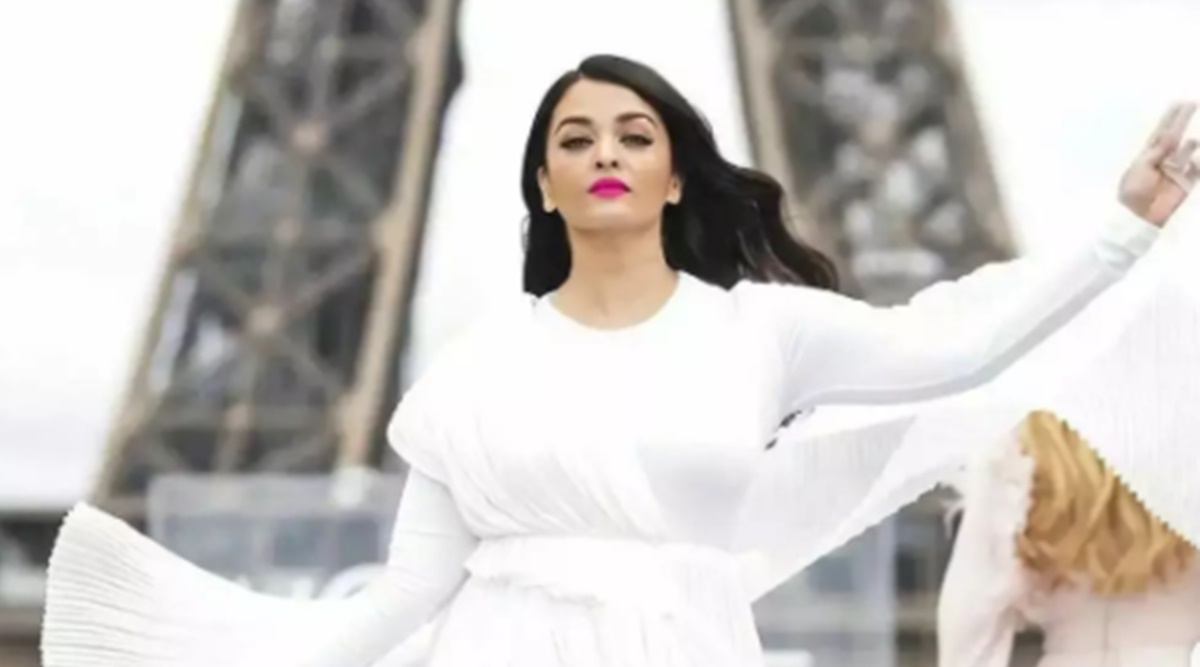 Former Miss Worlds Aishwarya Rai, Priyanka Chopra Stun In White At Cannes  2019; Who Pulled It Better? | HerZindagi