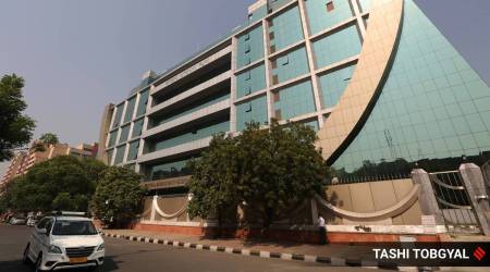 cbi jammu kashmir baseer khan raid