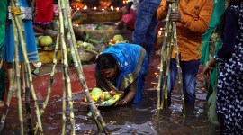 ch1218702 Politics over Chhath puja intensifies in Delhi: Tiwari to hold rath yatras in Purvanchal-dominated areas for feedback on holding festival