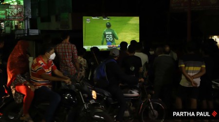 People watching Pakistan in action at the T20 World Cup. (Express photo by Partha Paul)