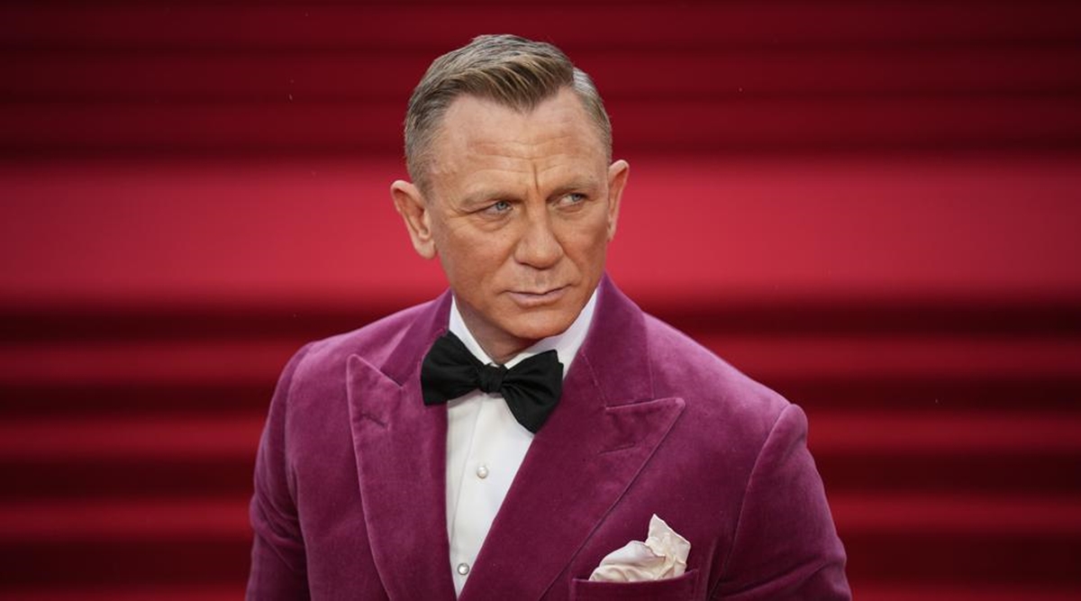 Daniel Craig to receive star on Hollywood Walk of Fame next to Roger ...