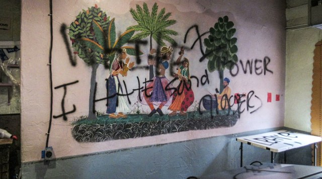 File image of the vandalised India Palace restaurant in Santa Fe. (Twitter/@simran)