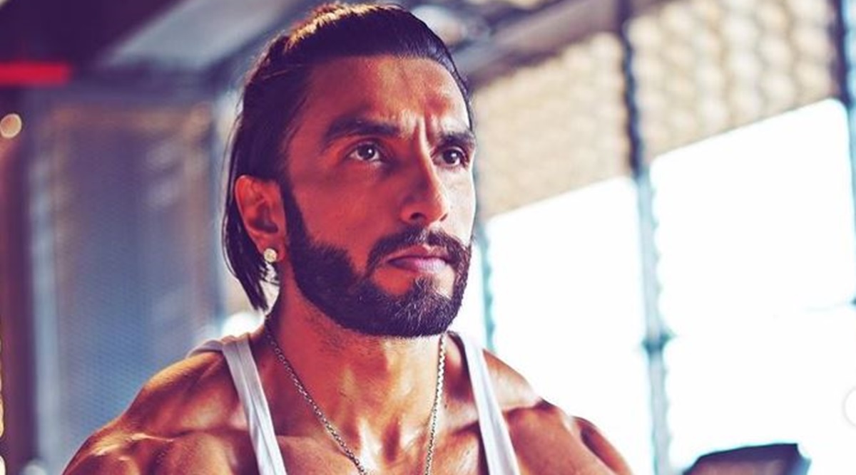 Ranveer Singh shows off his chiselled physique, takes a dig at nepotism:  'Nobody handed me nothing' | Entertainment News,The Indian Express