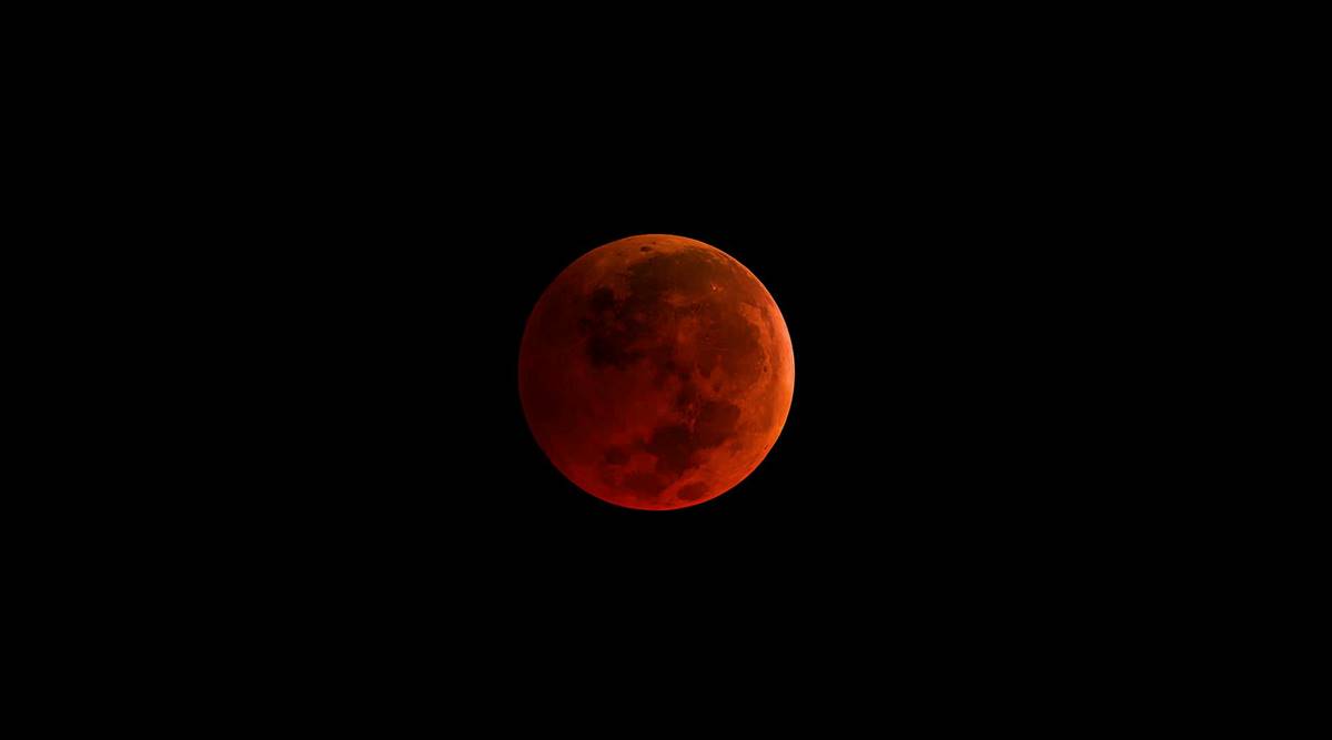 Eclipse moon May 15,