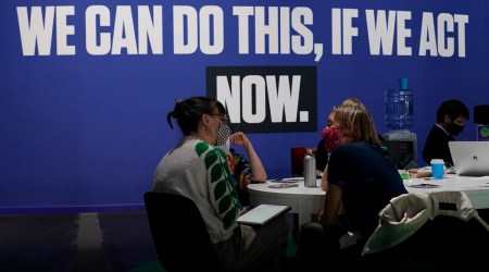 Leaders talk in the Action Zone at the COP26 UN Climate Summit, in Glasgow, Scotland, on Saturday. (Photo: AP)