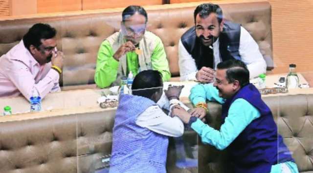 MC councillors during a house meeting on Friday at MC building, Sector 17, Chandigarh. (Express photo by Kamleshwar Singh)