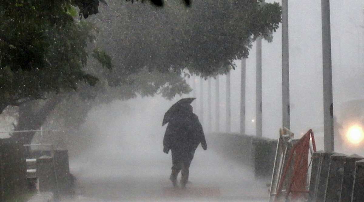 Chennai weather, Chennai weatherman, Chennai weather live, Chennai rain news, Tamil Nadu red alert, Tamil Nadu rains, Tamil Nadu rain updates, Tamil Nadu rain news today,