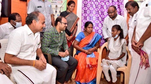 Kayalvizhi Selvaraj, minister for Adi Dravidar and Tribal Welfare, visited Nanjappanur and congratulated Sangavi. (Photo Credits: Kayalvizhi Selvaraj)