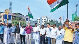 Gujarat news, Gujarat Opposition parties, Gujarat traders, Narendra Modi, Farm laws, Farm laws repealed, Modi repeals farm laws, Farmers protests, MSP demand, farm laws 2020, farm laws latest news, farm laws taken back, farm laws withdrawn, farm laws update Indian Express