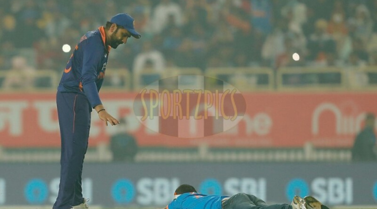 Watch: Pitch invader rushes in the direction of Rohit Sharma, detained