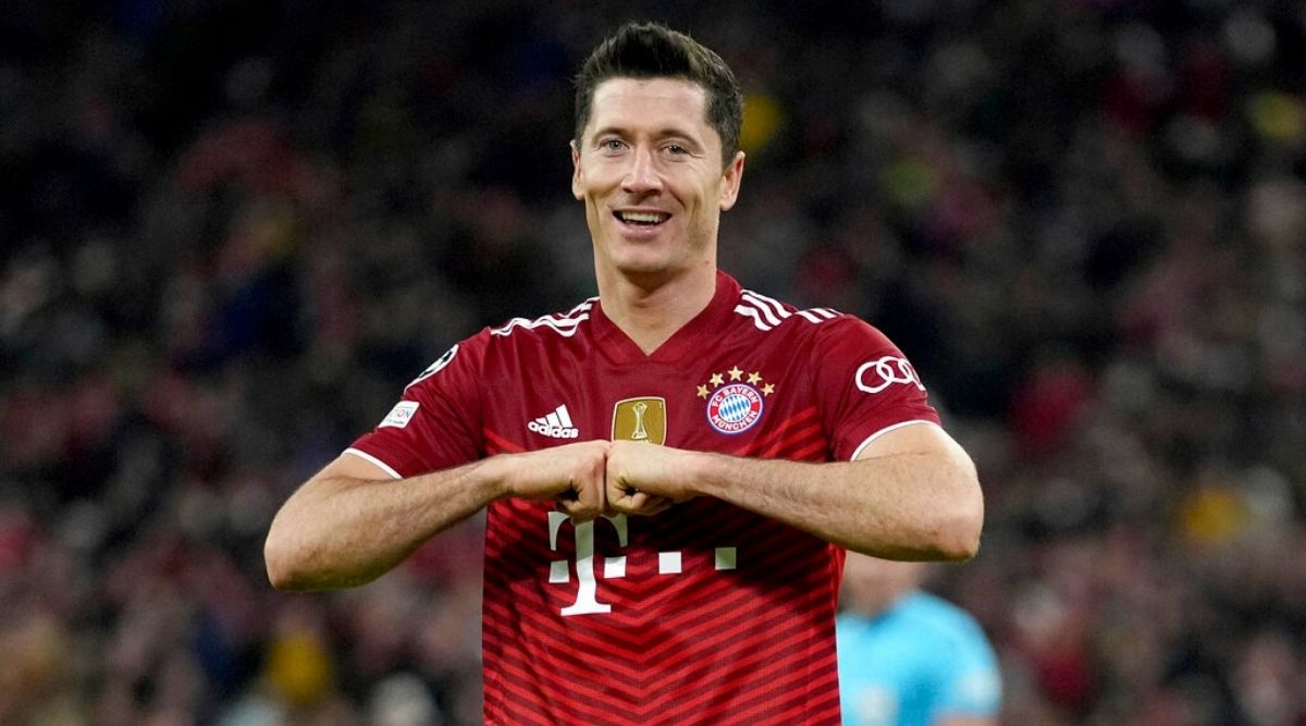 Bundesliga: Robert Lewandowski ends 1-game scoring drought, Bayern extends lead - Football News - The Indian Express