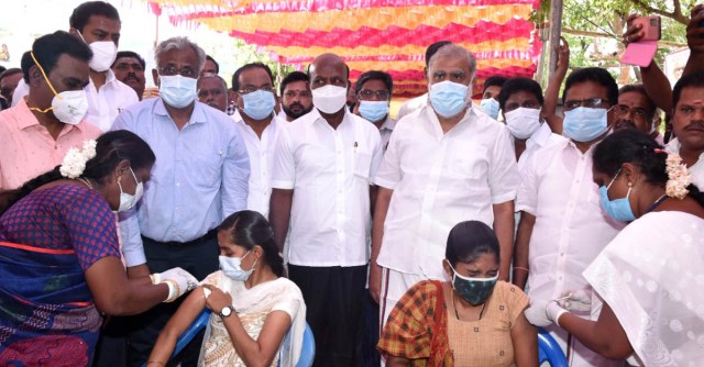 According to Ma Subramaniam, 14.09 lakh people were awaiting the second dose of Covaxin vaccine, while 51.60 lakh people were eligible for the second dose of Covishield vaccine. (File)