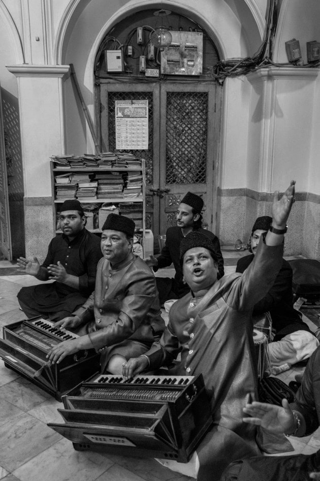 Photo project aims to document the Qawwali traditions as they exist