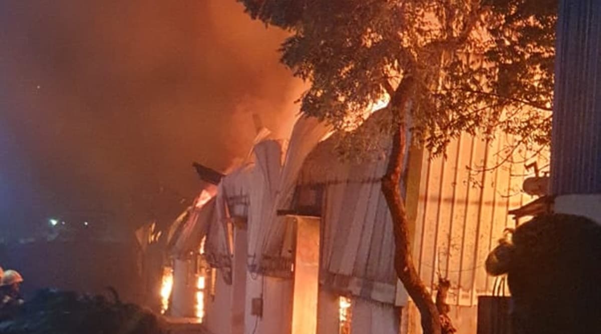 Pune fire, Pune news, Puen furniture house fire, furniture godownfire, Fire in Pisoli area, Indian express