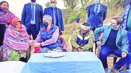 National Conference leader Omar Abdullah meets family of Amir Magray, who was killed during the Hyderpora encounter, in Ramban district of J&K.  (PTI Photo)