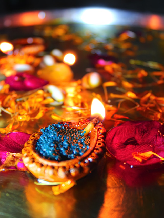 Diwali 2021 Things To Keep In Mind If You Plan To Go Out The Indian Express