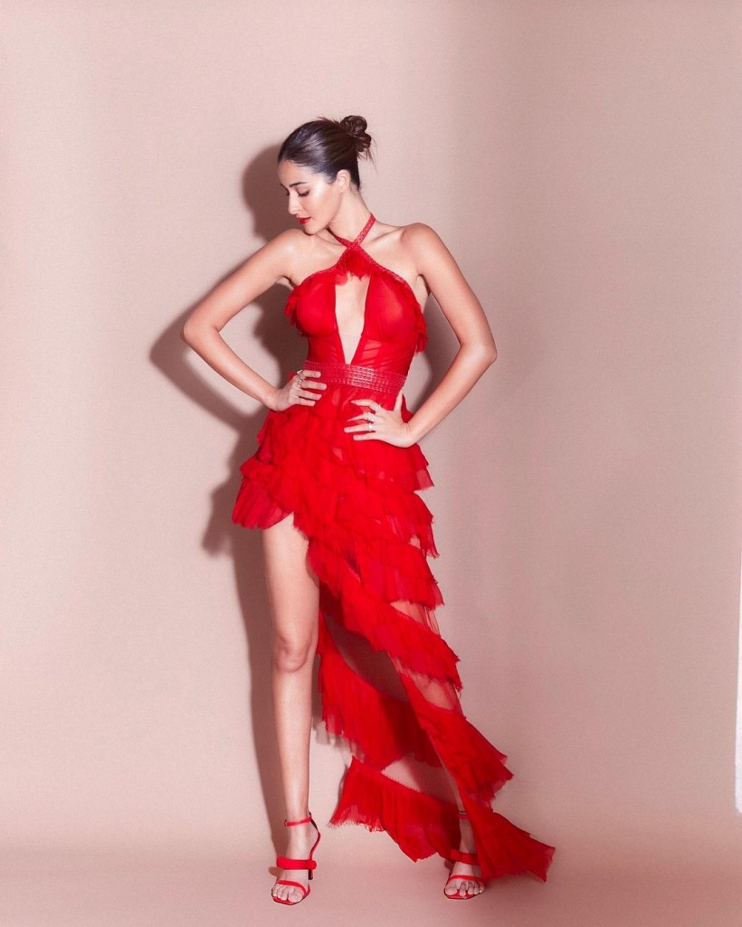 Thoughts on this red dress for a Christmas party ? : r/fashion