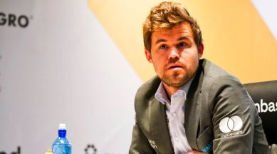 Is Magnus Carlsen close to losing the no.1 spot? - Quora