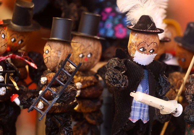 Christmas markets around the world, christmas markets Paris, christmas markets germany, christmas markets austria
