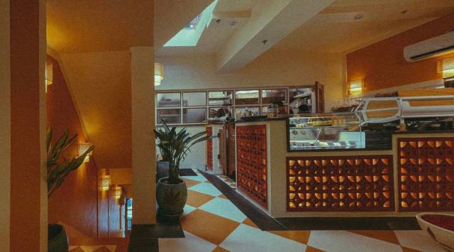Colocal, Colocal Khan market, Colocal review, Colocal photos, Colocal ratings