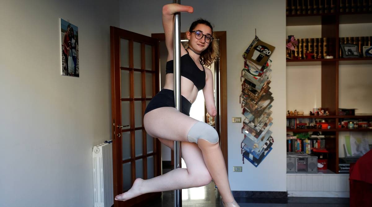 Francesca Cesarini, Francesca Cesarini pole dancing, pole dancing
