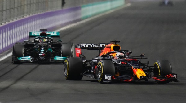 Explicado: Cómo el GP de Abu Dhabi puso el final correcto a la carrera por el título entre Louis Hamilton y Max Verstappen