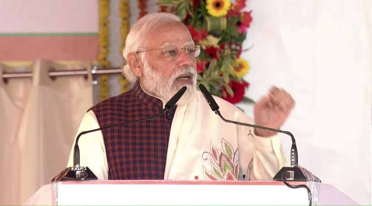PM Modi at the event to lay foundation stone of Ganga Expressway in UP's Shahjahanpur. (Photo: Twitter@BJP4India)