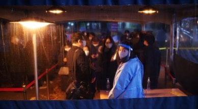 WHO, Omicron, covid Vaccine, Covid vaccination, Lockdown, Covid-19, new Covid-19 variant, World news, Indian express, Indian express news, current affairs