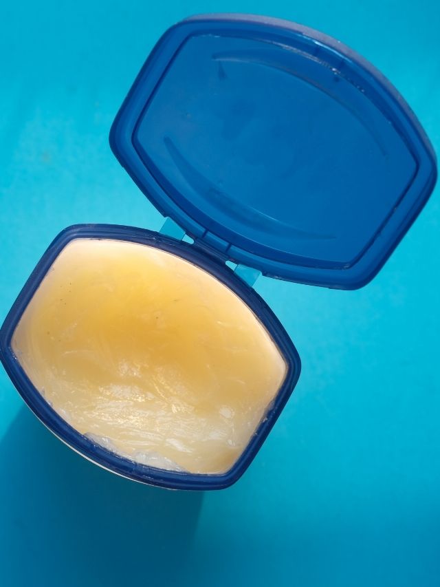 the origin of petroleum jelly