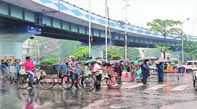 Kolkata received light ranfall on Saturday. Photo: Partha Paul