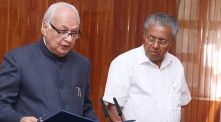 Kerala Governor Arif Mohammad Khan with Chief Minister Pinarayi Vijayan (File)
