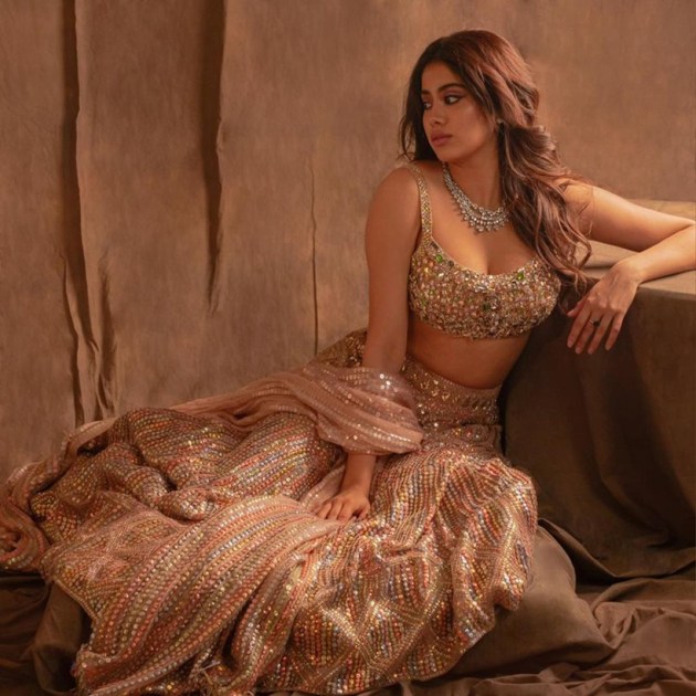 janhvi kapoor