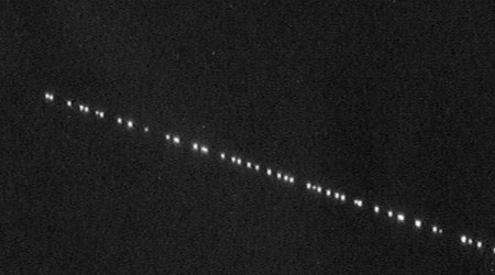 Eye witnesses said the light was seen along the Line of Control in Mendhar area of Poonch district and above Thandikassi near Rajouri town around 6.45 pm.