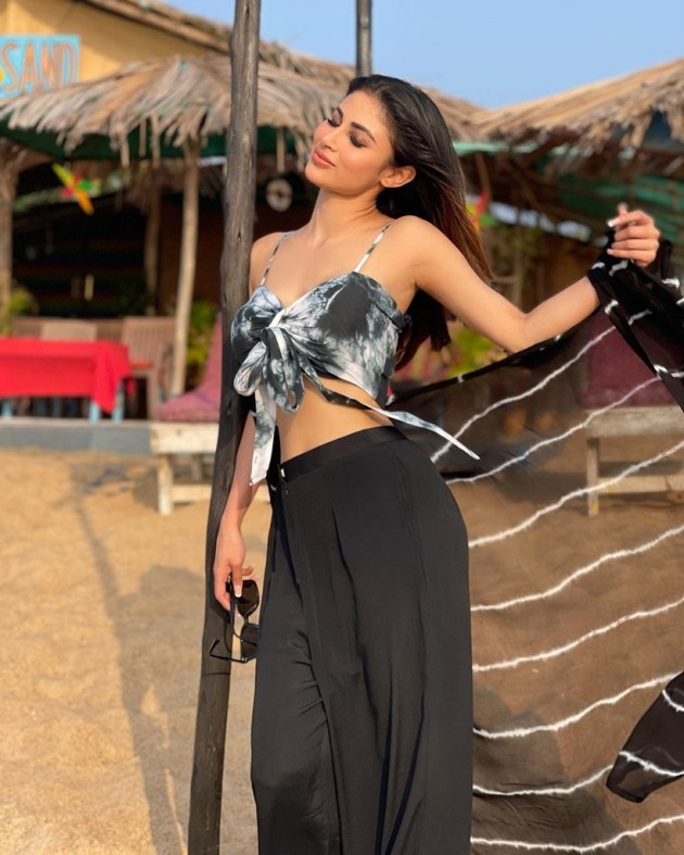 mouni roy