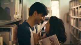 ye kaali kaali ankhein