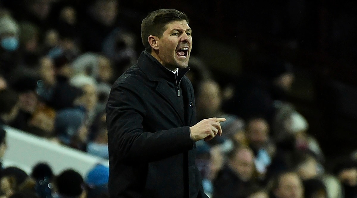 Steven Gerrard bereitete sich mit Aston Villa auf Liverpools emotionales Comeback vor