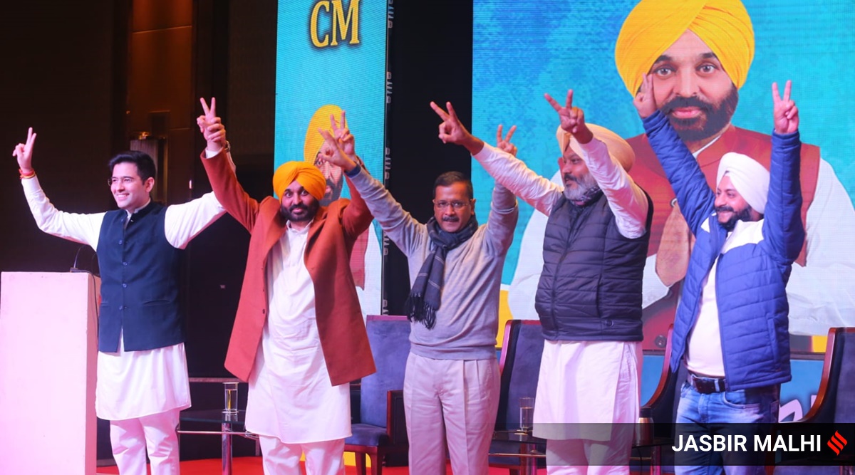 AAP chief Arvind Kejriwal announced Bhagwant Mann (2nd from left) as the chief ministerial candidate for the Punjab polls in Mohali, Tuesday. (Express Photo by Jasbir Malhi)