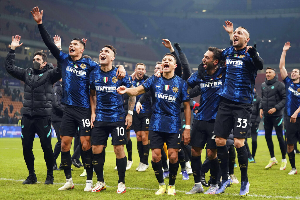 Alexis Sanchez Scores At The Death As Inter Milan Beat Juventus In ...